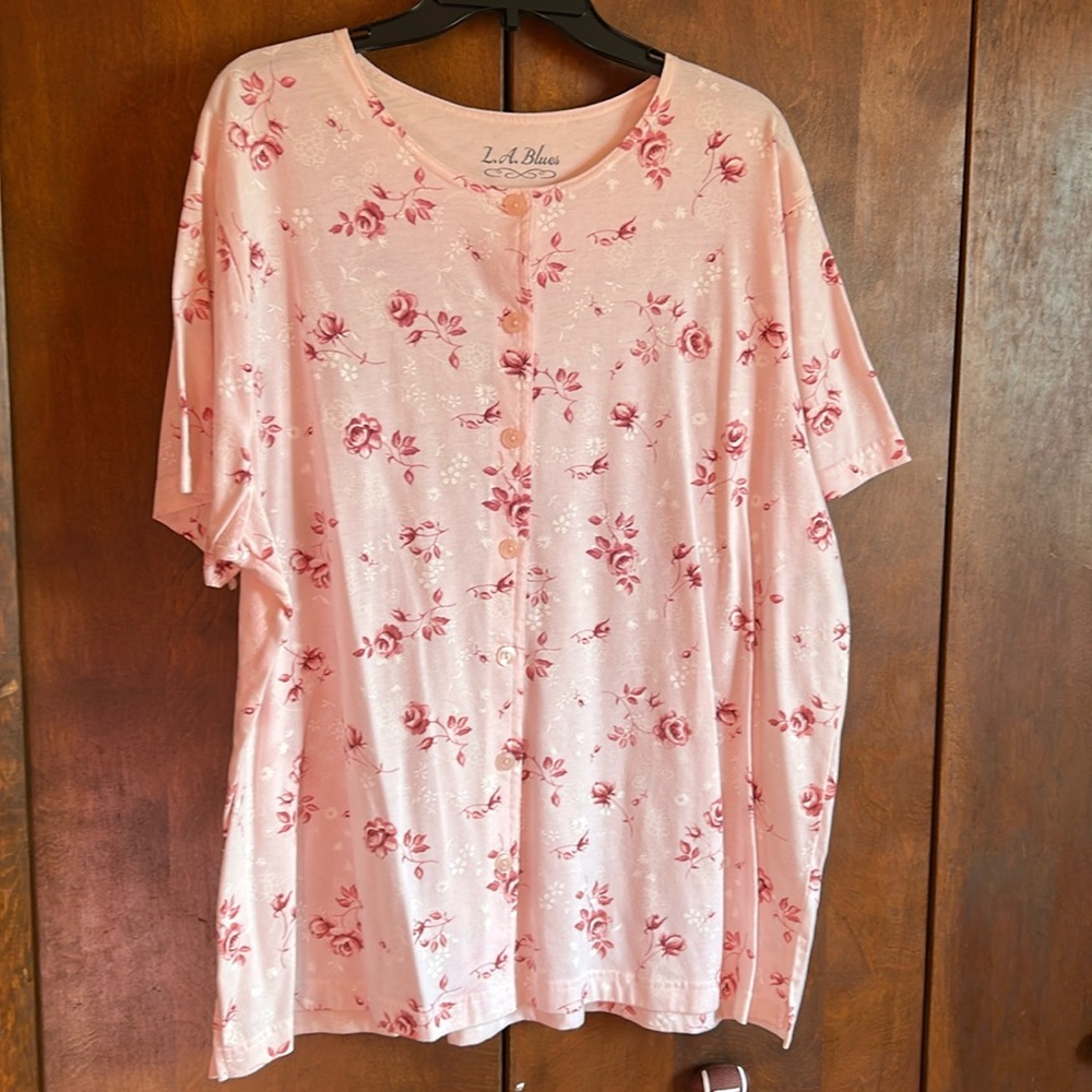 Very pretty and comfy! Like new. L.A Blues Cotton and Polyester Woman”s blouse.